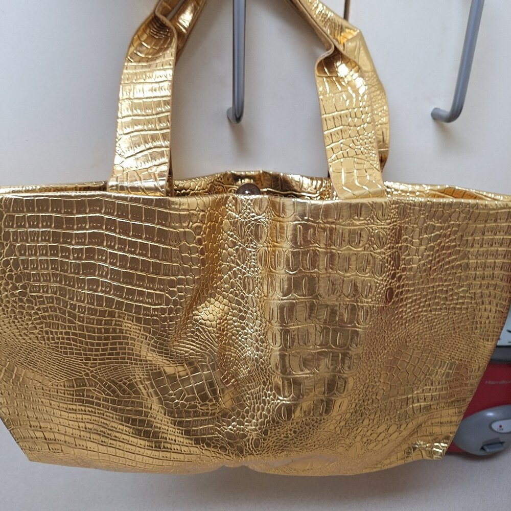 FASHION GOLG BAG NEW.